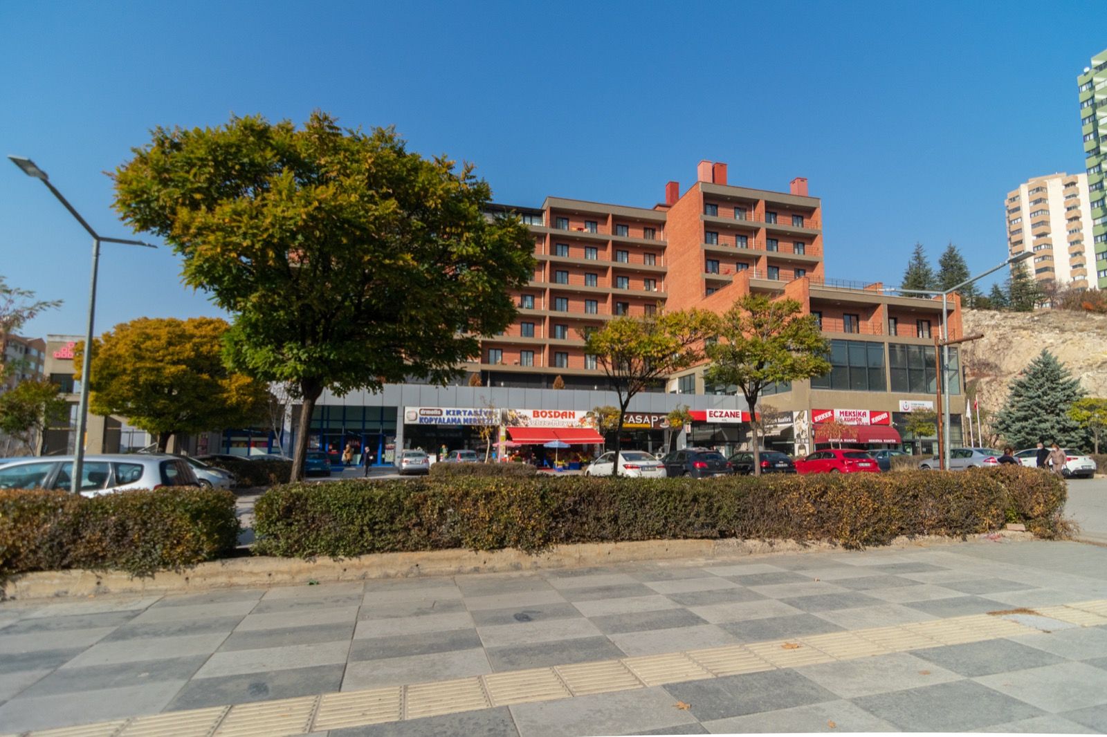 Gordion Avm Metro Durağına Yakın Meksika Caddesinde Mağaza - 3